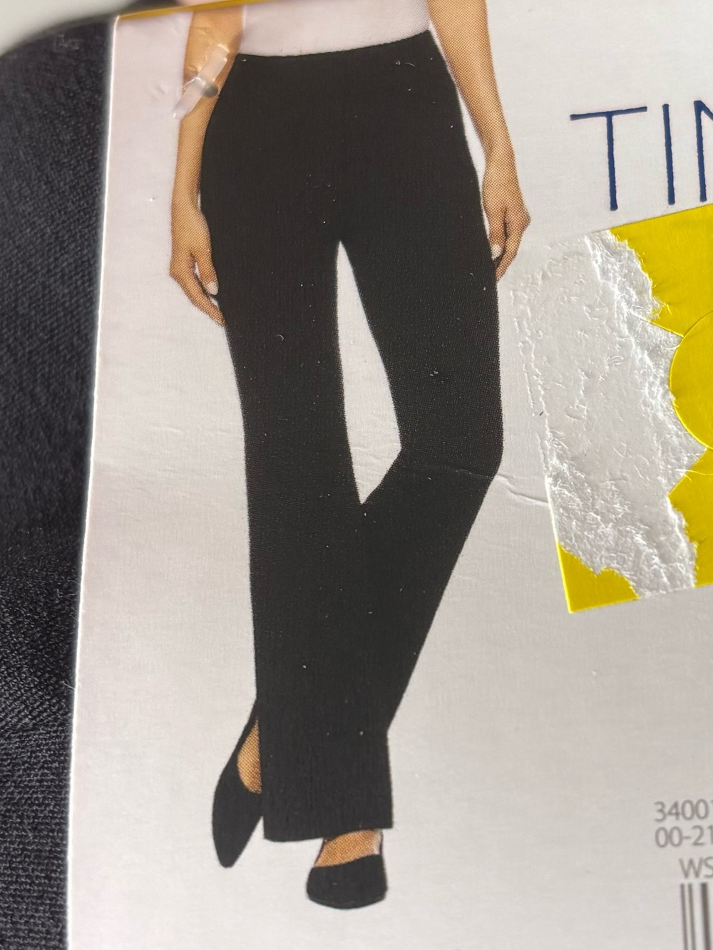 Time and Tru Women’s Black Straight-Leg Pants Size 12P